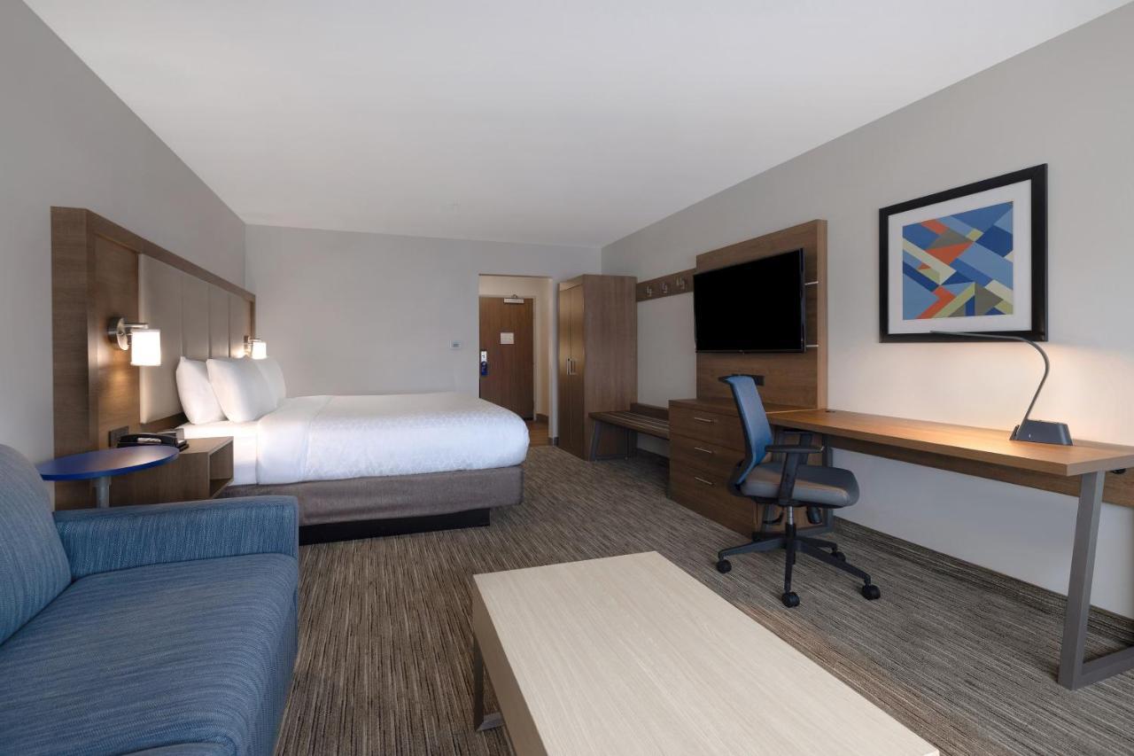 Holiday Inn Express & Suites - Ann Arbor - University South By Ihg Buitenkant foto